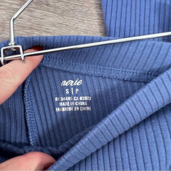 Aerie ribbed kick‎ it ultra flare pants - Picture 5 of 5